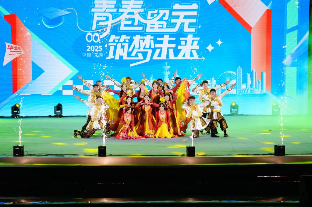0814718cce280bba5fddcb3a50404f2.jpg