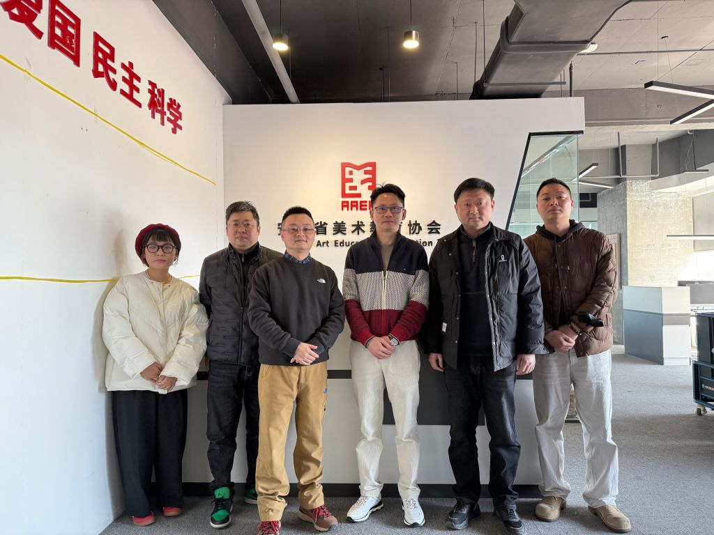 3d01fed7f609f980179e2a41704b8b9.jpg